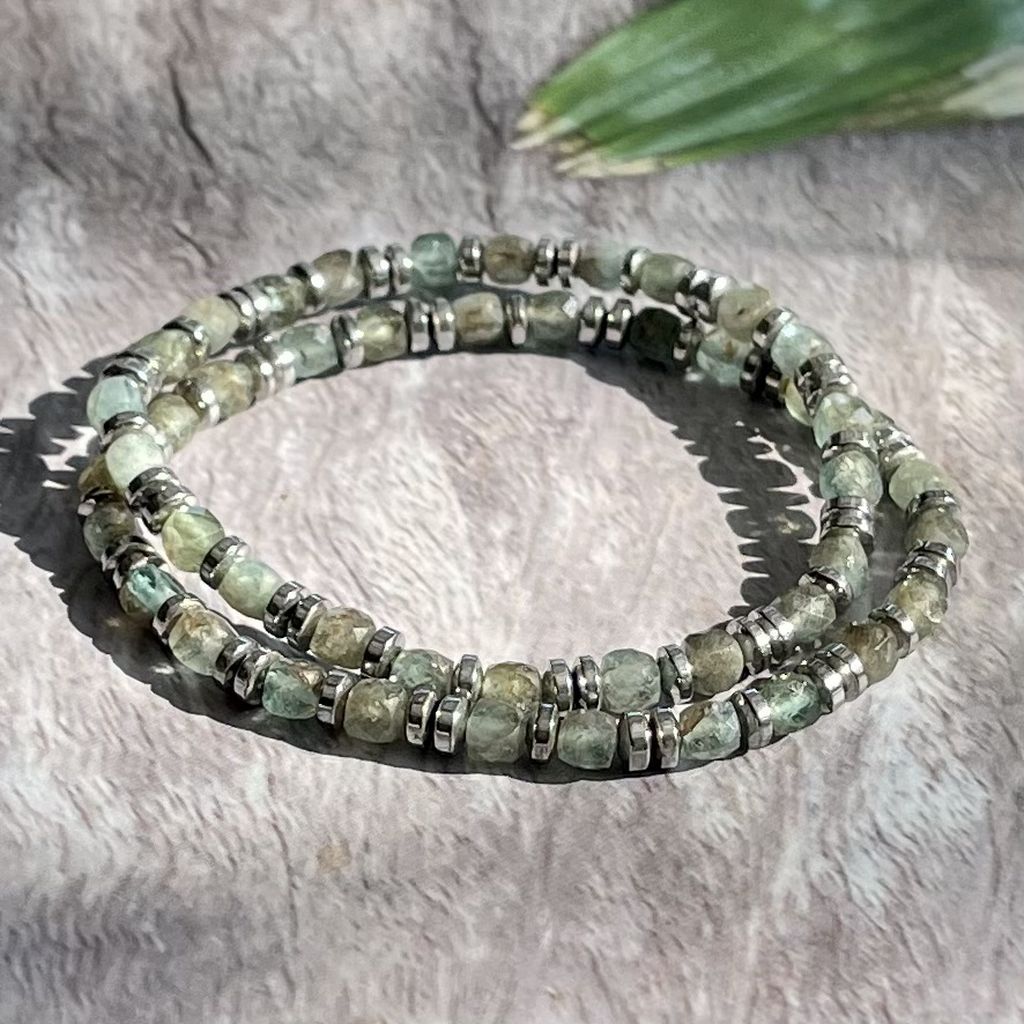 Moss Aquamarine Bracelet | Hematite Unisex Bracelet | Mala Elements