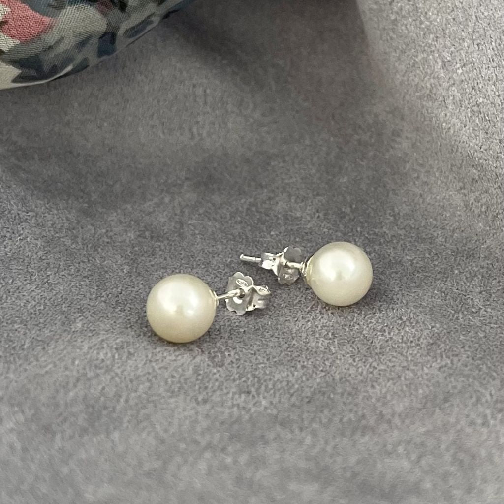 Pearl Stud Earrings | South Sea Earrings | Mala Elements