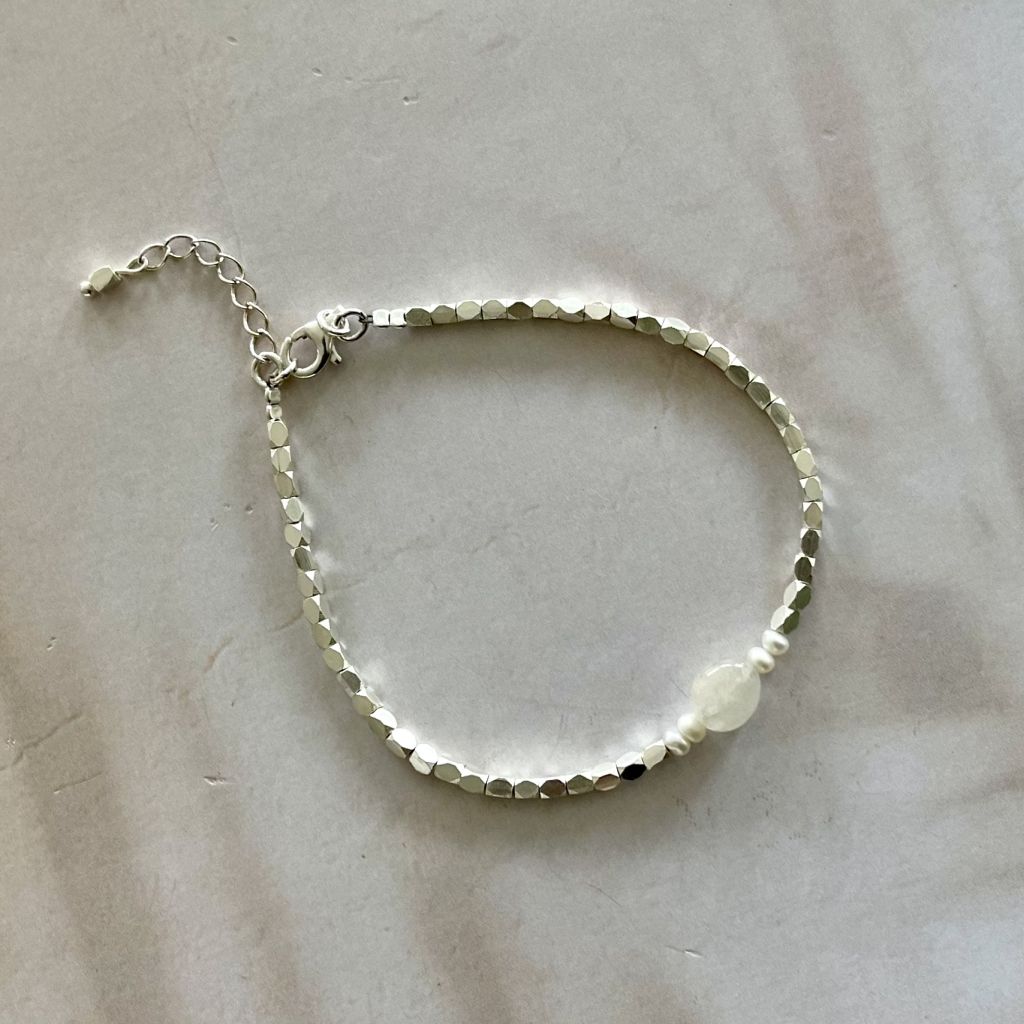 Moonstone Riley Bracelet | Mala Elements