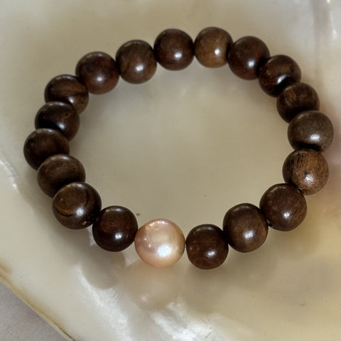 Blushwood Pearl Bracelets