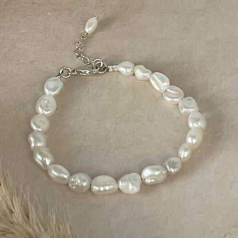 Baroque Pearl Bracelet | Poppy Pearl Bracelet | Mala Elements
