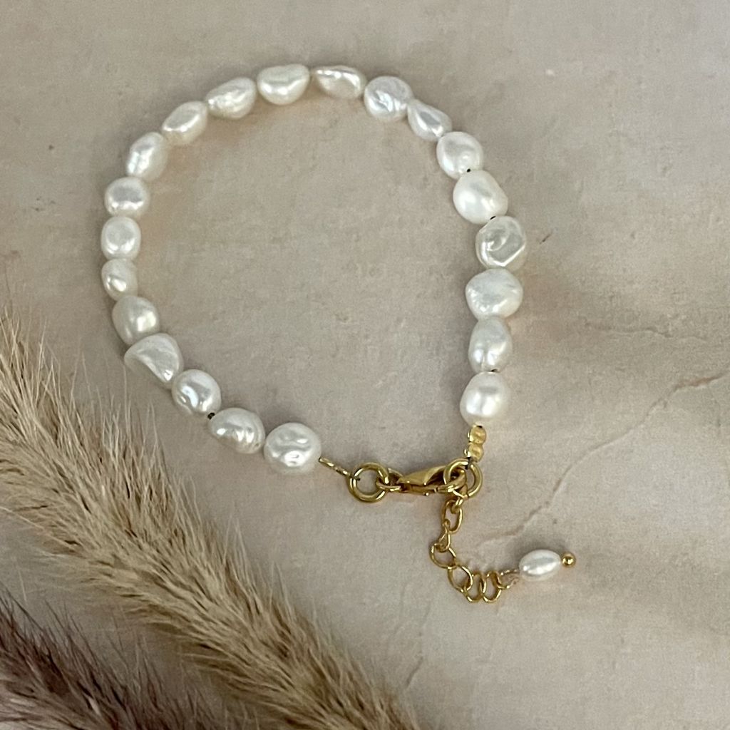 Baroque Pearl Bracelet | Poppy Pearl Bracelet | Mala Elements