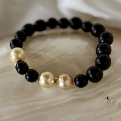 Phoenix Gold – Ebony & South Sea Pearl Bracelet