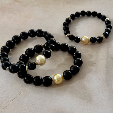 Phoenix Gold – Ebony & South Sea Pearl Bracelet