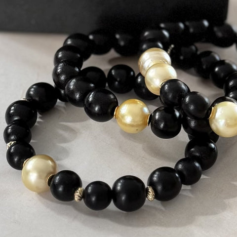 Phoenix Gold – Ebony & South Sea Pearl Bracelet